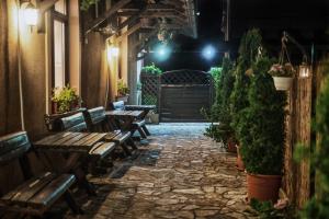 Φωτογραφία από το άλμπουμ του Konak Vukasinovic - FREE PARKING στο Βελιγράδι