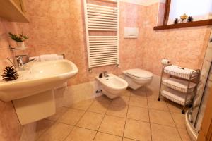 Kúpeľňa v ubytovaní Chalet Alberti