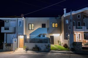 Gallery image of Archetypo Luxury Living in Chrysi Ammoudia