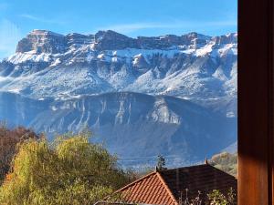 Zdjęcie z galerii obiektu Eco-Logis Mad'in Belledonne w mieście Theys