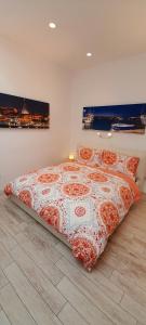 A bed or beds in a room at BARBARA Classy Apartment 101