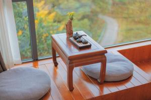A seating area at Mount View Cottage