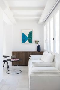 Uma área de estar em Porto Mykonos