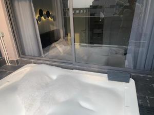 Foto de la galeria de Private Hot Jacuzzi Imperio Residence Melaka a Malaca