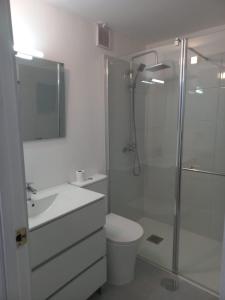 Kúpeľňa v ubytovaní Bungalow Maspalomas, Campo Internacional
