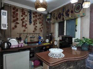 A kitchen or kitchenette at Amazing Sea View 2 bedroom apartment
