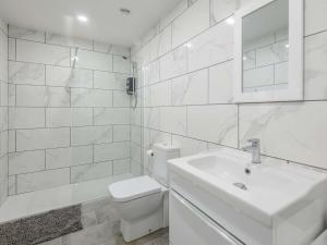 Ένα μπάνιο στο 2 bed property in Hornsea 85723 +10 φωτογραφίες