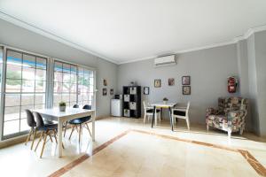 Posezení v ubytování Hostal Ya