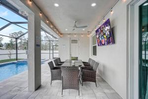 Gallery image of Luxe Gem w Heated, Saltwater Pool, Spa and Privacy Fence in North Port