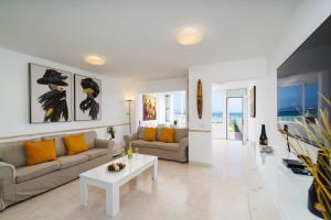 Posedenie v ubytovaní Villa Atlantico by Villa Plus