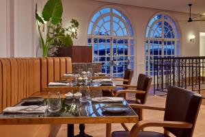 Restaurace v ubytování Fes Marriott Hotel Jnan Palace