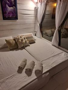 Voodi või voodid majutusasutuse Hotel Gabarra Lodge toas