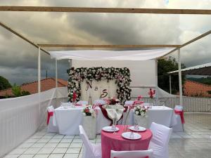 Foto dalla galleria di The Dream Nest at Csompó Silver Manor a St Mary