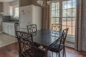 Gallery image of Southern Comfort Retreat in Travelers Rest home in Travelers Rest