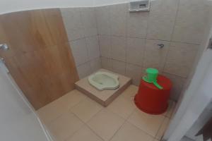 Kupaonica u objektu SPOT ON 93410 Wisma Bintang Jepara