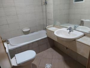 PRIVATE ROOM AT SHARJAH DUBAI BORDER