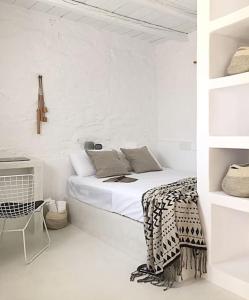 Postel nebo postele na pokoji v ubytování Farangi House with Private Pool + 29 fotografií