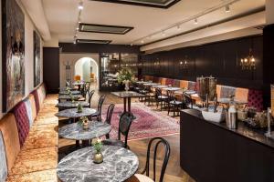 Napoje w obiekcie Amedia Plaza Wels, Trademark Collection by Wyndham