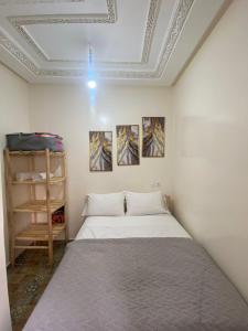Posteľ alebo postele v izbe v ubytovaní Cosy Appart private riad jemaa el fna