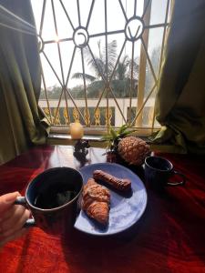 Makanan di atau berdekatan apartmen