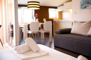 Posezení v ubytování Studio apartment in Vodice with balcony, air conditioning, WiFi 4323-3
