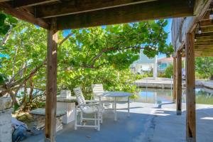 Foto sihtkohas Big Pine Key asuva majutusasutuse Big Pine Key Home on Bogie Channel with Dock and Slip! galeriist