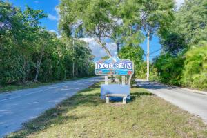 Foto sihtkohas Big Pine Key asuva majutusasutuse Big Pine Key Home on Bogie Channel with Dock and Slip! galeriist