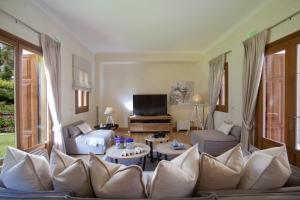 טלויזיה ו/או מרכז בידור ב-Villa Veneziano Suites & Villa