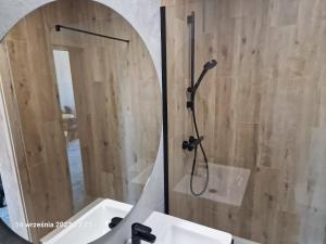 Kúpeľňa v ubytovaní Miło Mi w górach - prywatny apartament w hotelu z basenami