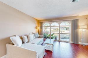 Φωτογραφία από το άλμπουμ του A Sunshine State of Mind σε North River Shores