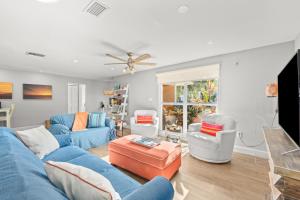 Télévision ou salle de divertissement dans l'établissement Peace & Sunshine