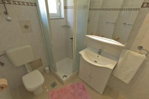 Kúpeľňa v ubytovaní Apartment Vesna Opatija free parking + 37 fotografií