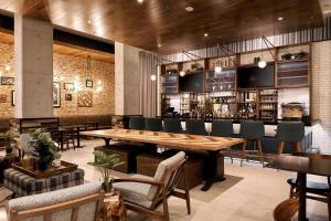 The lounge or bar area at Four Points by Sheraton Ciudad Juarez