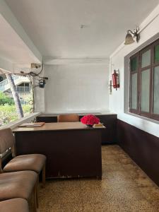 Posezení v ubytování Ocean View Goan Beach House
