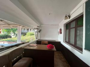 Posezení v ubytování Ocean View Goan Beach House
