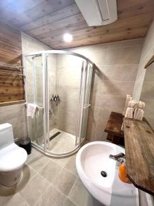 Ванна кімната в Wen Qiao Villa