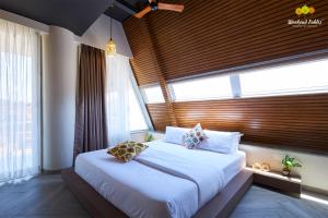 Postel nebo postele na pokoji v ubytování Weekend Fables - Panache - Villa in Igatpuri