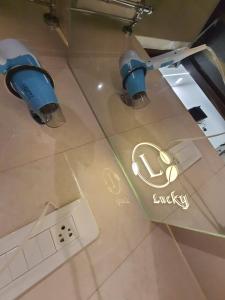 Gallery image ng Lucky Restaurant & Guest House sa Agra