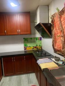 Dapur atau dapur kecil di Homestay Section 19 (Ahmadhousee) Muslim Friendly