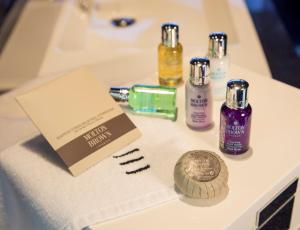 a table with some complimentary cosmetics on it at Key Hotel in İzmir
