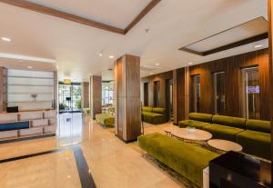 Istumisnurk majutusasutuses Next Hotel Yogyakarta