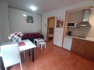 Fotografia z galérie ubytovania ZONA BAJA, Estudio y Garaje opcional v destinácii Sierra Nevada