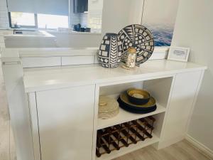 MoanaU2 at Moana Beach Esplanade - Exclusive 2 Bdrm Apt - WiFi - Spa - Pet Friendly的相册照片
