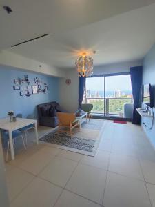 พื้นที่นั่งเล่นของ unixx seaview