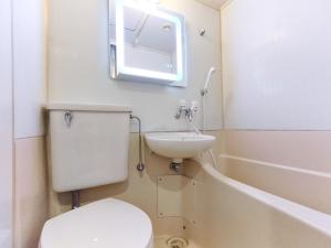Bilik mandi di S15新宿最中心 東新宿站5分-Shinjuku center 5 mins to Station, Max 3P 新宿 涉谷 表参道 池袋 上野 代代木 银座 原宿