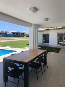 Imagen de la galería de AIRES DEL LAGO, Los Molinos 2, en Potrero de Garay