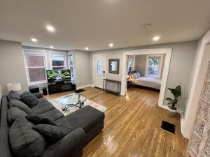 Photo de la galerie de l'établissement Large Duplex in Town Center, à Southington