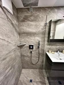 Bilik mandi di My Appartements