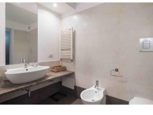 Foto dalla galleria di Amazing Loft-Palazzo Sambuca-kalsa a Palermo