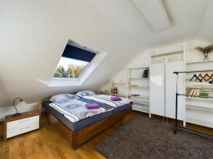 Postel nebo postele na pokoji v ubytování große, elegante Ferienwohnung